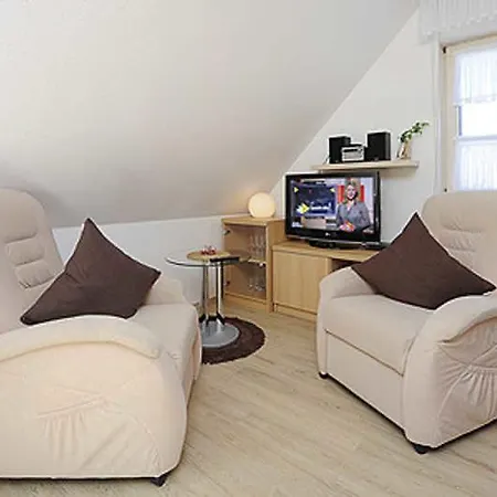 Haus Ursula Apartment *